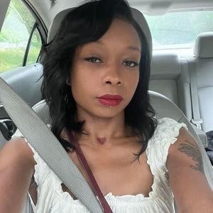 Meet your Posher, Kisha